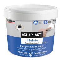 Stucco per buchi e crepe bianco ultraleggero in pasta Aguaplast il solista 250 ml